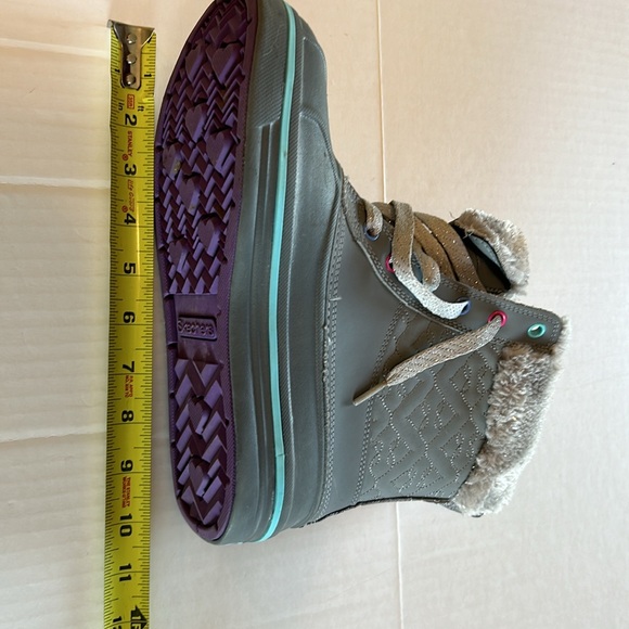 3/$25 NWOT Skechers Thinsulate 3M Snow Boots Waterproof Gray Leather. Size 5 - Picture 13 of 13